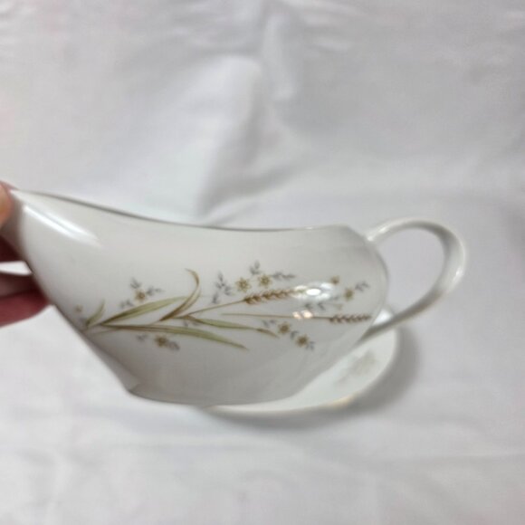 Fine China of Japan Golden Harvest Gravy Boat & Underplate Gold Wheat Sprays - Picture 4 of 15